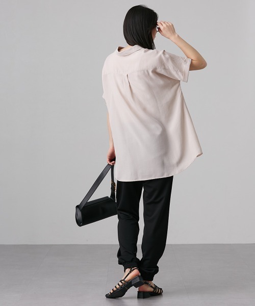 slattgir(スラットジール)の「高身長 麻調スキッパーブラウス(トールサイズ)(シャツ/ブラウス・レディース・ネイビー/ベージュ/グリーン/ピンク/ブルーグレー/カーキ/イエロー/ブラック/ブラウン/ライトグリーン/グレイッシュブルー・M~L/LL~3L/4L~5L)」の16枚目の写真