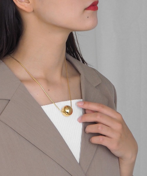 minia（ミニア）の「大ボールスライダーネックレス＜2WAY＞（ネックレス・レディース・シルバー/ゴールド・FREE）」の8枚目の写真