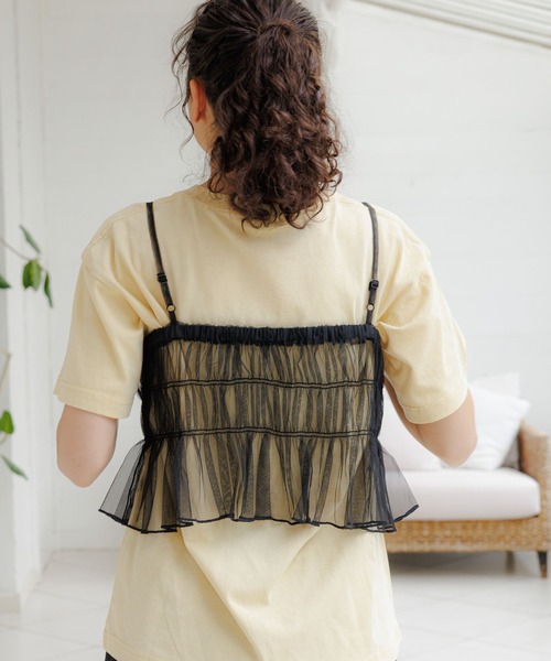 LAKOLE(ラコレ)の「チュールシャーリングキャミ / 113784(キャミソール・レディース・ブラック/イエロー/オフホワイト/ブラック系9/シルバー系1・SMALL/MEDIUM)」の16枚目の写真