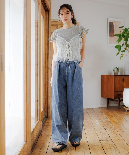 LAKOLE(ラコレ)の「チュールシャーリングキャミ / 113784(キャミソール・レディース・ブラック/イエロー/オフホワイト/ブラック系9/シルバー系1・SMALL/MEDIUM)」の6枚目の写真