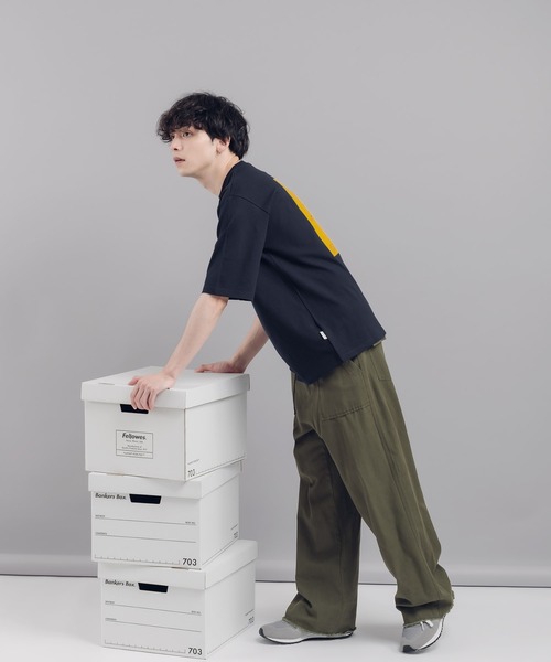 MUHET（ミュエータ）の「アソートバックプリントTシャツ（Tシャツ/カットソー・レディース・ブラック/ネイビー/レッド・X-LARGE/MEDIUM）」の17枚目の写真