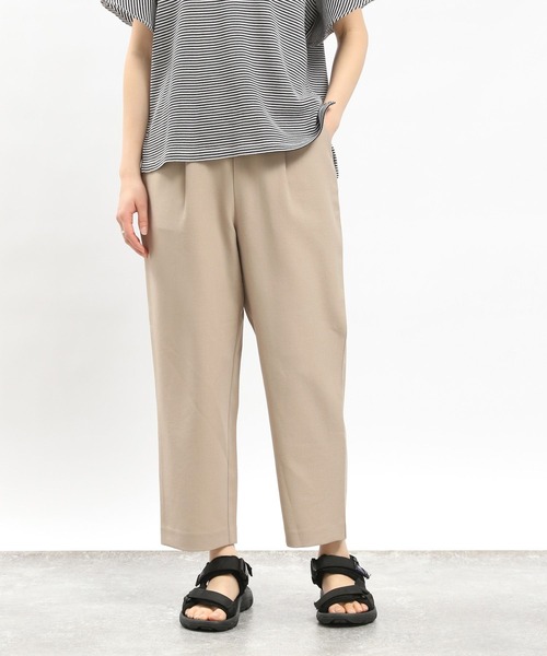 GLOBAL WORK Smile Seed Store（グローバルワーク スマイルシードストア）の「リネンライクタックテーパードパンツ/977011（その他パンツ・レディース・ベージュ/ネイビー/ダークブラウン/ブラック・X-LARGE/LARGE/MEDIUM/SMALL）」の3枚目の写真