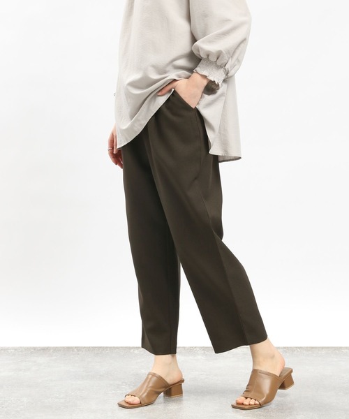 GLOBAL WORK Smile Seed Store（グローバルワーク スマイルシードストア）の「リネンライクタックテーパードパンツ/977011（その他パンツ・レディース・ベージュ/ネイビー/ダークブラウン/ブラック・X-LARGE/LARGE/MEDIUM/SMALL）」の20枚目の写真