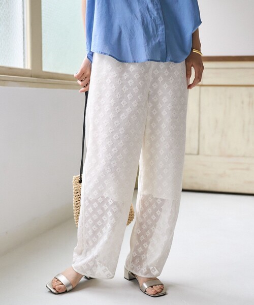 FREAK'S STORE(フリークスストア)の「フラワーメッシュパンツ/イージーパンツ/レースパンツ(その他パンツ・レディース・ブラック/オフホワイト/ブルーグリーン・フリ-)」の2枚目の写真