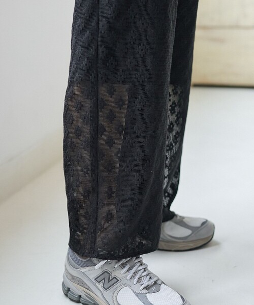 FREAK'S STORE(フリークスストア)の「フラワーメッシュパンツ/イージーパンツ/レースパンツ(その他パンツ・レディース・ブラック/オフホワイト/ブルーグリーン・フリ-)」の5枚目の写真