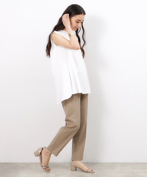 OPAQUE.CLIP(オペークドットクリップ)の「◆UV ノースリーブチュニックトップス【接触冷感/洗濯機洗い可】(Tシャツ/カットソー・レディース・ホワイト/ブラック/ダークブラウン・38/40/42)」の21枚目の写真