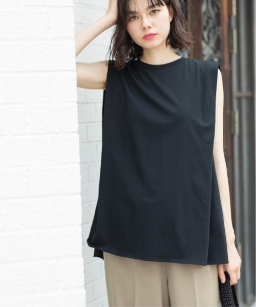 OPAQUE.CLIP(オペークドットクリップ)の「◆UV ノースリーブチュニックトップス【接触冷感/洗濯機洗い可】(Tシャツ/カットソー・レディース・ホワイト/ブラック/ダークブラウン・38/40/42)」の2枚目の写真