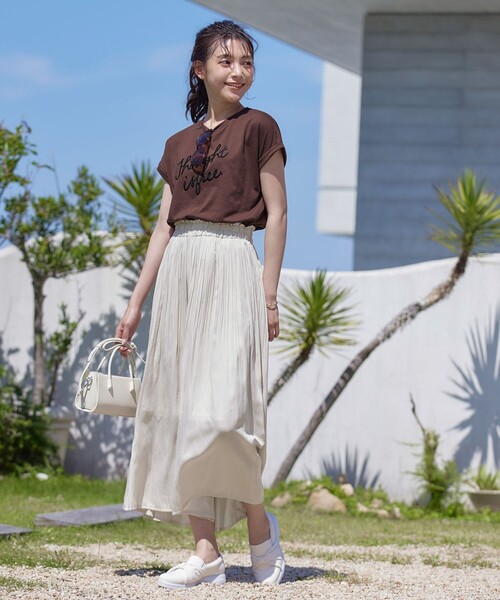 Tiaclasse（ティアクラッセ）の「立体刺繍ロゴTシャツカットソー（Tシャツ/カットソー・レディース・オフホワイト/ブラウン/ブラック・FREE）」の19枚目の写真