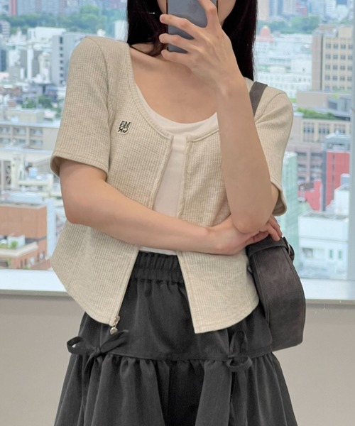 MAGPIEROBIN（マグパイロビン）の「MAGPIE ROBIN／ラウンドジッパーT（Tシャツ/カットソー・レディース・ラベンダー/ナチュラル/グレー・FREE）」の3枚目の写真