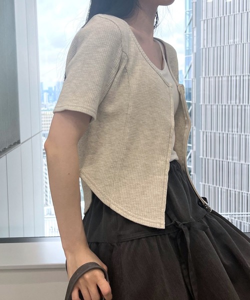 MAGPIEROBIN（マグパイロビン）の「MAGPIE ROBIN／ラウンドジッパーT（Tシャツ/カットソー・レディース・ラベンダー/ナチュラル/グレー・FREE）」の16枚目の写真