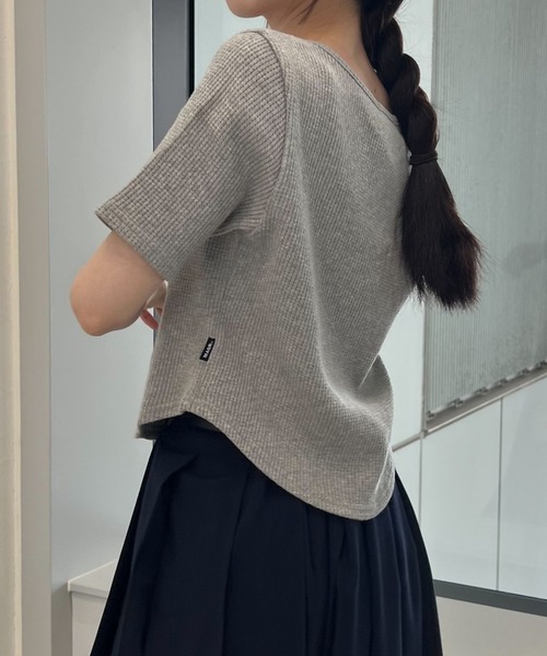 MAGPIEROBIN（マグパイロビン）の「MAGPIE ROBIN／ラウンドジッパーT（Tシャツ/カットソー・レディース・ラベンダー/ナチュラル/グレー・FREE）」の9枚目の写真