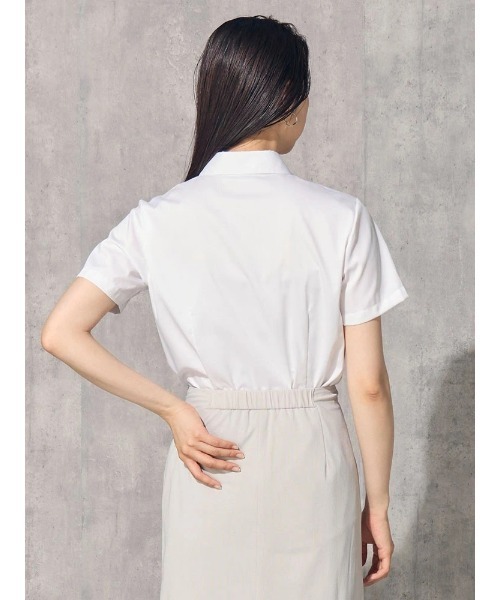 Perfect Suit FActory(パーフェクトスーツファクトリー)の「半袖ブラウス レギュラー 無地 ホワイト(ビジネスシャツ・レディース・ホワイト・5号/9号/11号/13号/15号/7号)」の5枚目の写真