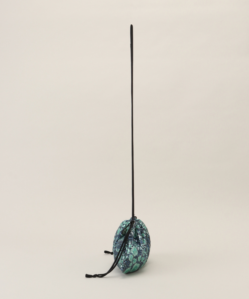 Spick & Span(スピックアンドスパン)の「BAUM UND PFERDGARTEN / バウム ウンド ヘルガーデン bag LILI 23435(ショルダーバッグ・レディース・グリーン・FREE)」の3枚目の写真