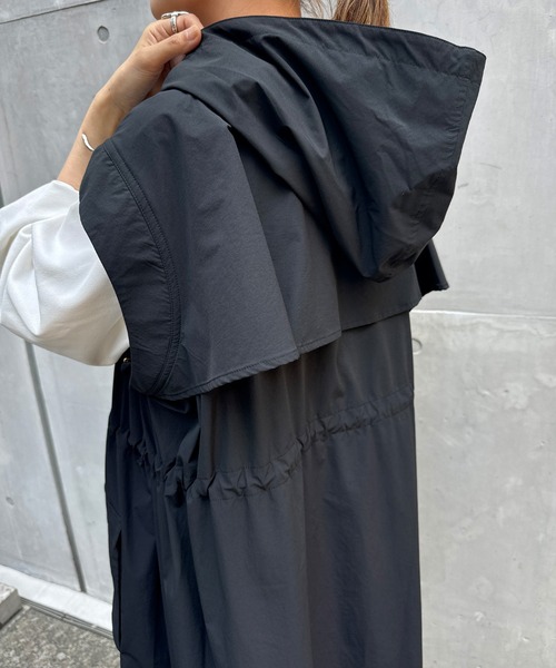 BEARDSLEY（ビアズリー）の「撥水フーディジレ（ベスト）」 - WEAR
