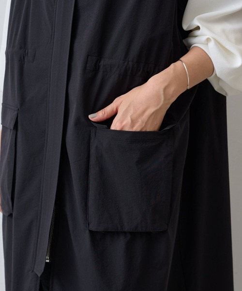 BEARDSLEY（ビアズリー）の「撥水フーディジレ（ベスト）」 - WEAR