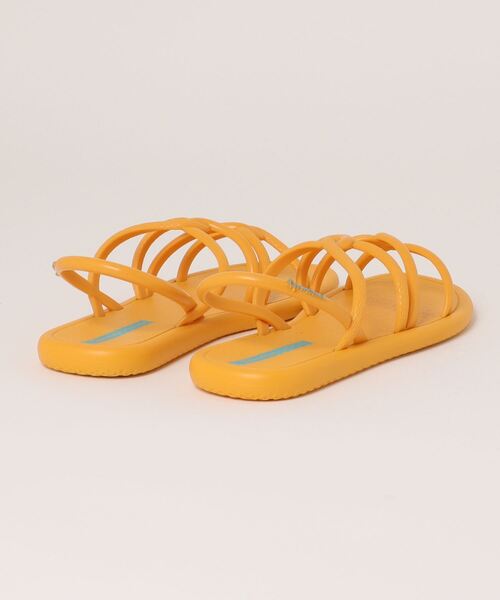 IPANEMA(イパネマ)の「【IPANEMA】SP27135386MEU SOL SANDAL(サンダル・レディース・イエロー・36/37/35)」の2枚目の写真