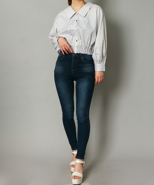 GORGE（ゴージ）の「《BIG襟×ウエストギャザー》レディース ストライプシャツ 多ボタンデザイン 春夏秋（シャツ/ブラウス・レディース・ホワイト×ネイビー/オフホワイト/ホワイト系その他・F）」の5枚目の写真