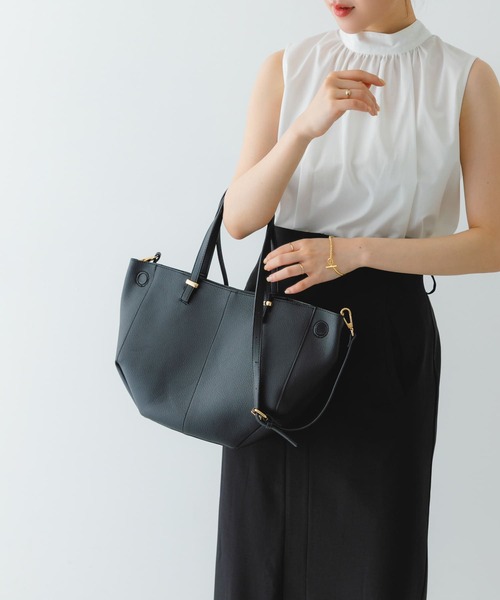 RODE SKO（ロデスコ）の「ラウンドミドルバッグ（ショルダーバッグ・レディース・ベージュ/ブラック・ONE）」の21枚目の写真