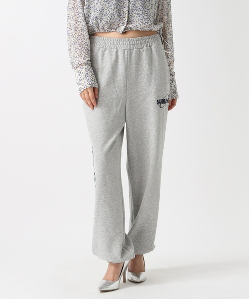 FOREVER 21(フォーエバー トゥエンティーワン)の「【2024FW】ロゴスウェットパンツ(スウェットパンツ・レディース・グレー/ブラック・SMALL/MEDIUM)」の8枚目の写真