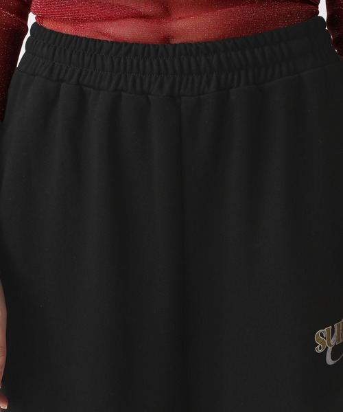 FOREVER 21(フォーエバー トゥエンティーワン)の「【2024FW】ロゴスウェットパンツ(スウェットパンツ・レディース・グレー/ブラック・SMALL/MEDIUM)」の18枚目の写真