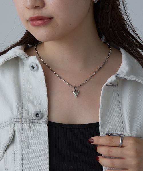 COLONY 2139(コロニートゥーワンスリーナイン)の「ハートチャームステンレスネックレス(ネックレス・レディース・シルバー/ゴールド・FREE)」の5枚目の写真