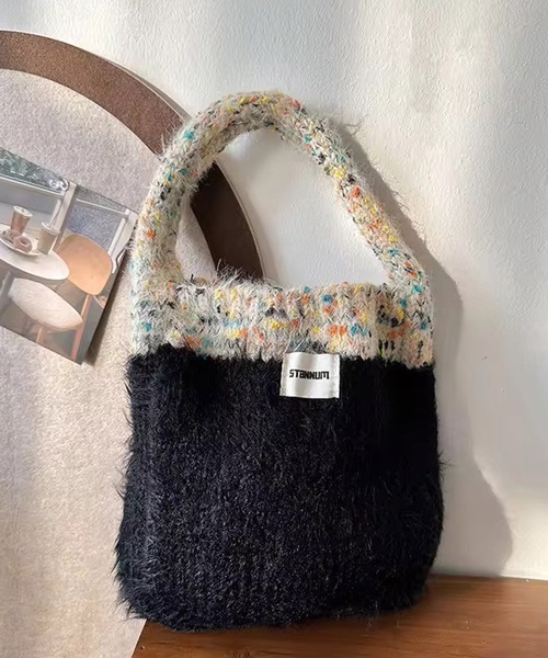 Port(ポート)の「【 antique andico / アンティーク アンディコ 】 ミックスニット シャギー 切り替え ハンドバッグ #_(ハンドバッグ・レディース・ブラック/オレンジ/ブラウン/ブルー・FREE)」の2枚目の写真