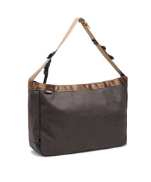 CHROME（クローム）の「［ CHROME / クローム ］NEWSPAPER MESSENGER / ニュースペーパー メッセンジャー バッグ 耐水 26L ビッグショルダーバッグ（ショルダーバッグ）」