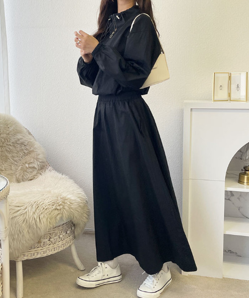 セール】カジュアルながら女性らしく快適に着用できるセットアップ