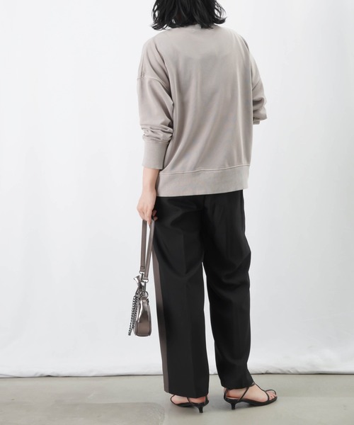 LUCA/LADY LUCK LUCA（ルカ/レディラックルカ）の「LC/LLL ピグメント加工刺繍ロゴスウェット（スウェット・レディース・チャコールグレー/グレイッシュベージュ・FREE）」の12枚目の写真