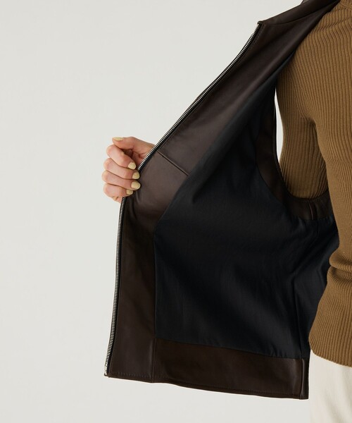 ラムレザー スリーブレスブルゾン（ブルゾン）｜GALERIE VIE