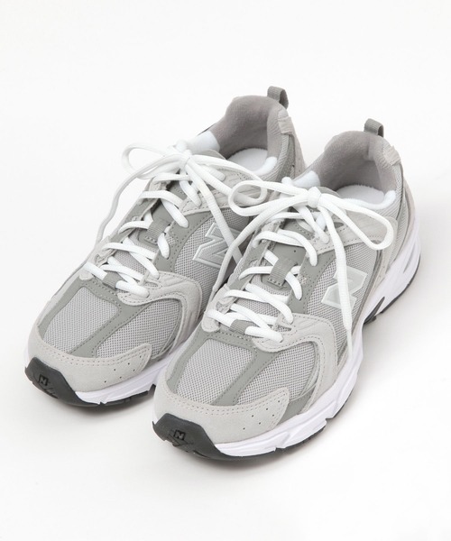 NEW BALANCE(ニューバランス)の「【New Balance/ニューバランス】530 149840(スニーカー・レディース・グレー/オフホワイト・LARGE/MEDIUM)」の2枚目の写真