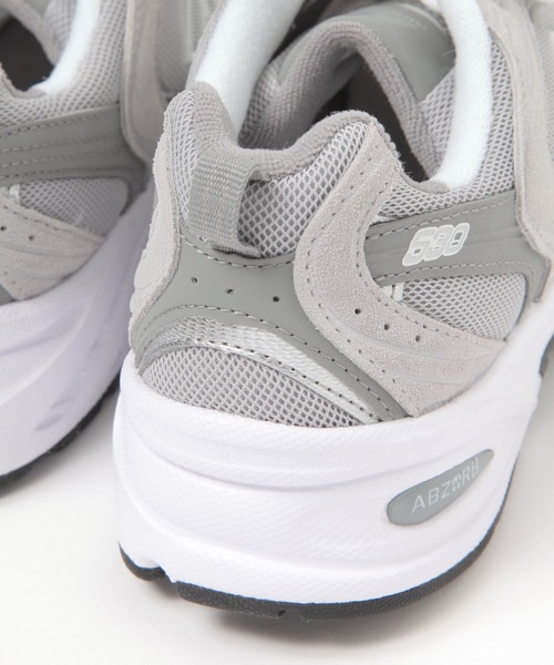 NEW BALANCE(ニューバランス)の「【New Balance/ニューバランス】530 149840(スニーカー・レディース・グレー/オフホワイト・LARGE/MEDIUM)」の11枚目の写真