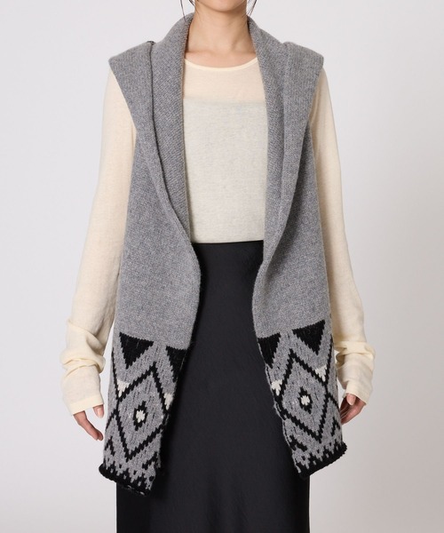 BABYLONE（バビロン）の「ノルディックフードマフラー（マフラー・レディース・グレー・フリー）」の9枚目の写真