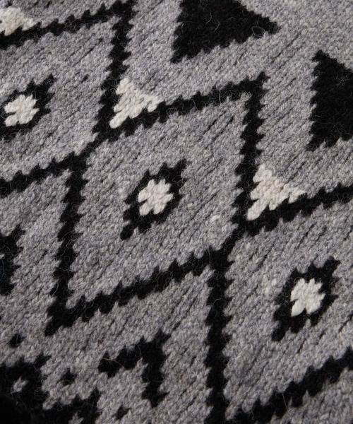 BABYLONE（バビロン）の「ノルディックフードマフラー（マフラー・レディース・グレー・フリー）」の17枚目の写真