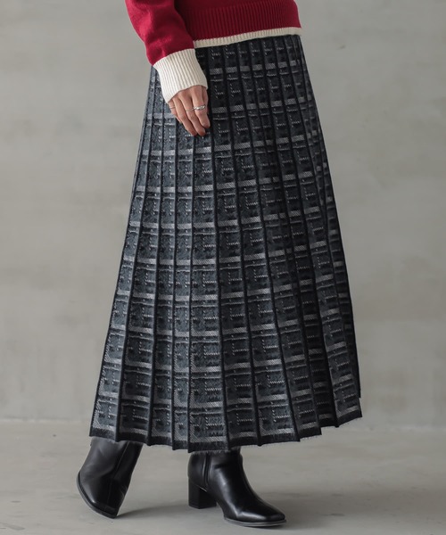 n'OrLABEL（ノアールレーベル）の「『チェックジャカードニットスカート』（スカート・レディース・グレー/ブルーグリーン・2/1）」の2枚目の写真