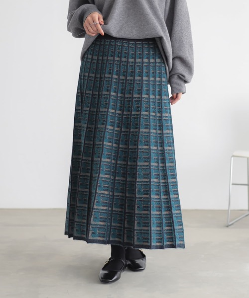 n'OrLABEL（ノアールレーベル）の「『チェックジャカードニットスカート』（スカート・レディース・グレー/ブルーグリーン・2/1）」の16枚目の写真