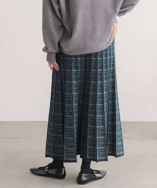 n'OrLABEL（ノアールレーベル）の「『チェックジャカードニットスカート』（スカート・レディース・グレー/ブルーグリーン・2/1）」の17枚目の写真