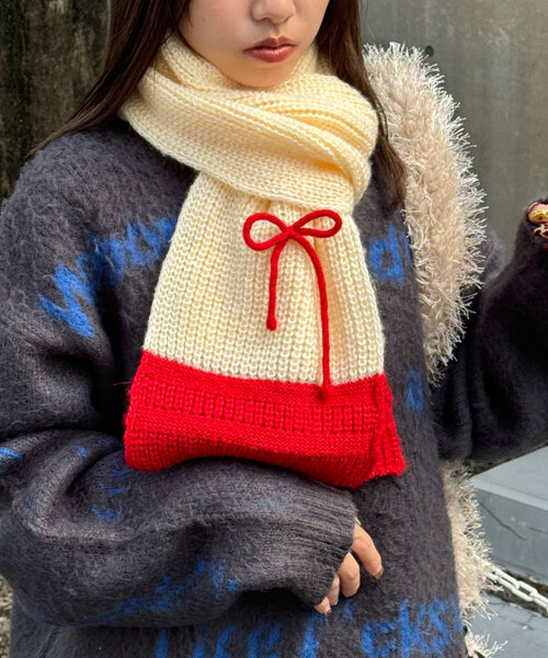 CIAOPANIC（チャオパニック）の「リボン付き配色マフラー（マフラー・レディース・キャメル/グレー/オフホワイト・FREE）」の6枚目の写真