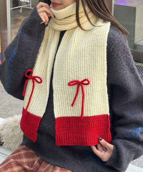 CIAOPANIC（チャオパニック）の「リボン付き配色マフラー（マフラー・レディース・キャメル/グレー/オフホワイト・FREE）」の9枚目の写真