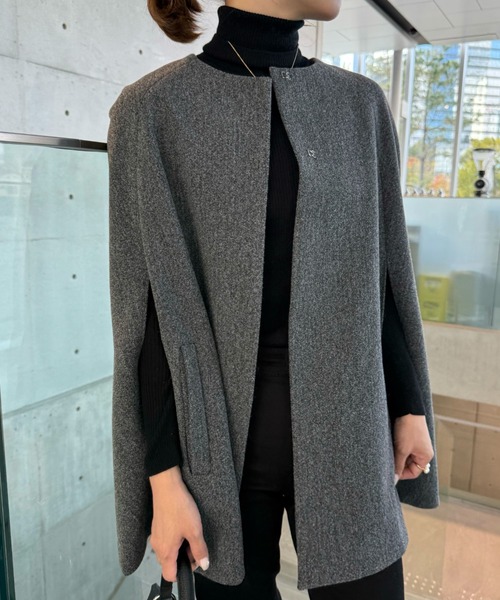 新品【インターファクトリー】ノーカラーケープコート グレー ポンチョ INTER FACTORY（インターファクトリー）の「Ran - ノーカラーケープ