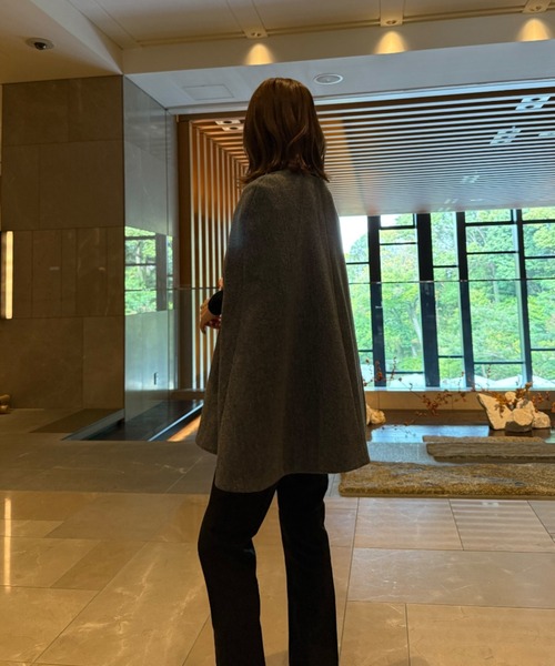 INTER FACTORY（インターファクトリー）の「Ran - ノーカラーケープ