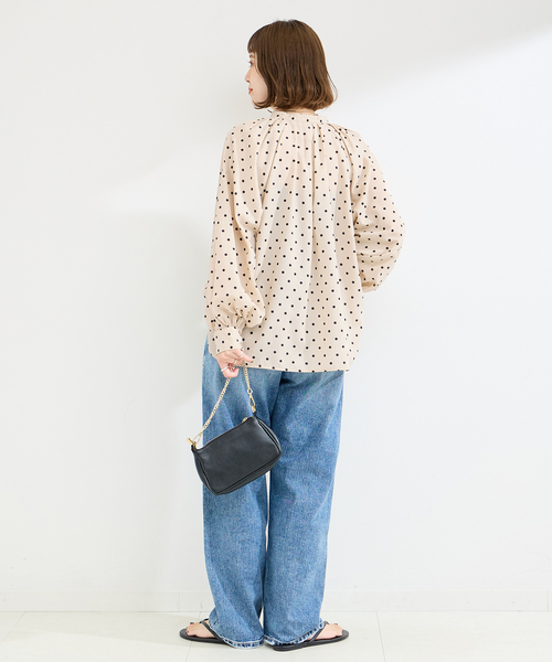 B.C STOCK(ベーセーストック)の「《追加2》ドットスタンドカラーブラウス(シャツ/ブラウス・レディース・ベージュ/ブラック・FREE)」の12枚目の写真