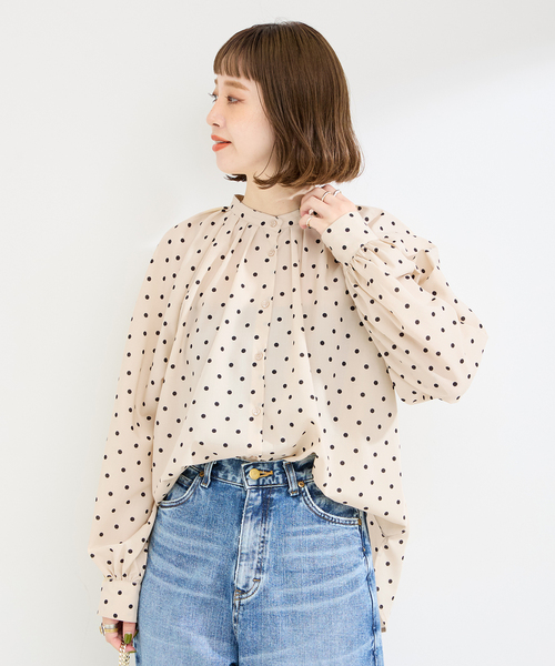 B.C STOCK(ベーセーストック)の「《追加2》ドットスタンドカラーブラウス(シャツ/ブラウス・レディース・ベージュ/ブラック・FREE)」の13枚目の写真