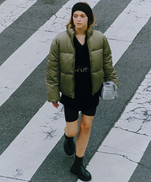 FOREVER 21(フォーエバー トゥエンティーワン)の「中綿ブルゾン(ブルゾン・レディース・ブラウン/ブラック/ベージュ/グリーン・LARGE/MEDIUM)」の22枚目の写真