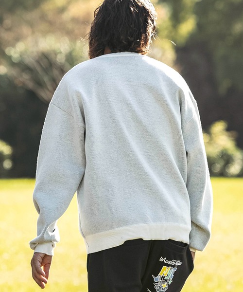 Mark Gonzales（マーク・ゴンザレス）の「【WEB・直営店限定】MARK GONZALES ARTWORK COLLECTION(マーク ゴンザレス)フロントジャガードクルーネックニット/4type/3colors（ニット/セーター・メンズ・ホワイト系1/ホワイト系2/ホワイト系3/ホワイト系4/ブラック系1/ブラック系2/ブラック系3/ブラック系4/グリーン系1/グリーン系2/ネイビー系1/ネイビー系2・M/L/XL）」の14枚目の写真