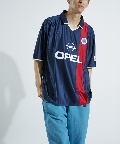 PARIS SAINT-GERMAIN（パリサンジェルマン）の「【Paris Saint-Germain / パリ・サン＝ジェルマン】St Germain 2001 shirt（Tシャツ/カットソー・メンズ・ネイビー・MEDIUM/LARGE/X-LARGE/XX-LARGE）」の10枚目の写真