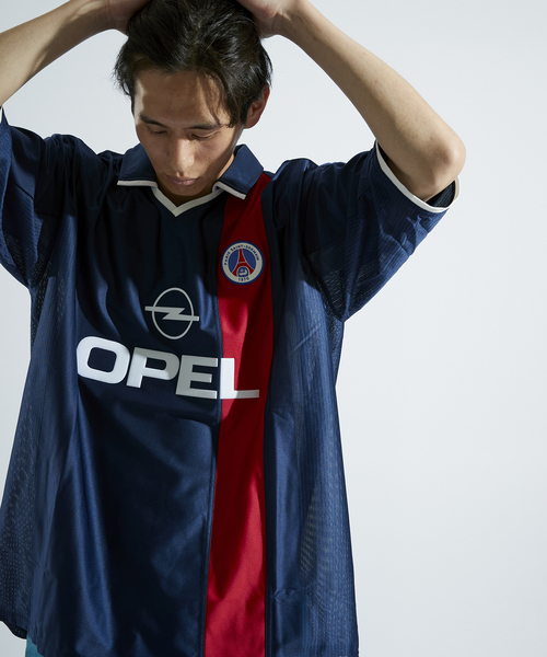 PARIS SAINT-GERMAIN（パリサンジェルマン）の「【Paris Saint-Germain / パリ・サン＝ジェルマン】St Germain 2001 shirt（Tシャツ/カットソー・メンズ・ネイビー・MEDIUM/LARGE/X-LARGE/XX-LARGE）」の2枚目の写真