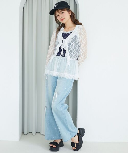 MAJESTIC LEGON(マジェスティックレゴン)の「フリルカラーリボンカーディガン(Tシャツ/カットソー・レディース・アイボリー/ホワイト系その他/ブラック系その他/ホワイト系その他2/ブルー系その他2/ブラック/オフホワイト・MEDIUM)」の11枚目の写真