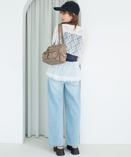 MAJESTIC LEGON(マジェスティックレゴン)の「フリルカラーリボンカーディガン(Tシャツ/カットソー・レディース・アイボリー/ホワイト系その他/ブラック系その他/ホワイト系その他2/ブルー系その他2/ブラック/オフホワイト・MEDIUM)」の12枚目の写真