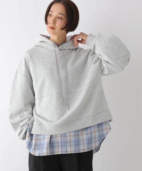 LEPSIM（レプシィム）の「ボリュームスリーブフーディー　242719（パーカー・レディース・グレー/ネイビー/レッド・FREE）」の4枚目の写真